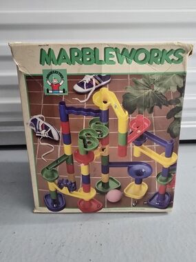 VTG 1988 Discovery Toys Marbleworks 99% Complete W/ 5 Marbles In Red Bag EUC.